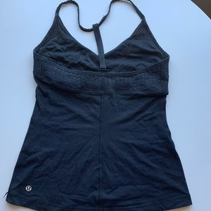Lululemon t-back athletic tank sz 4